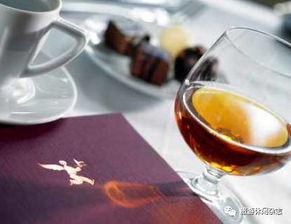 云端美食新体验 品味非酒精饮料的艺术